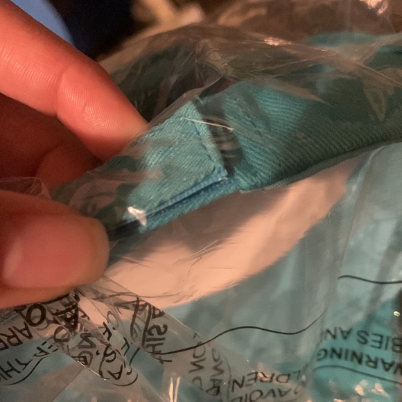 Blue Hello Kitty Hat - Picture 4 of 4